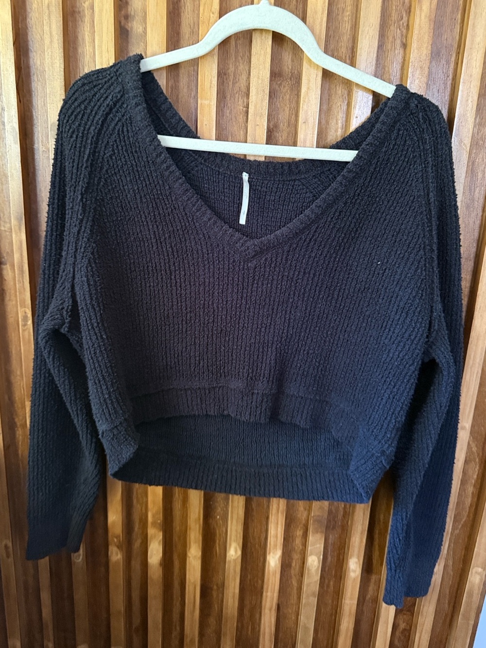 Free People Black V-Neck Cropped Knit Sweater - Women. S
